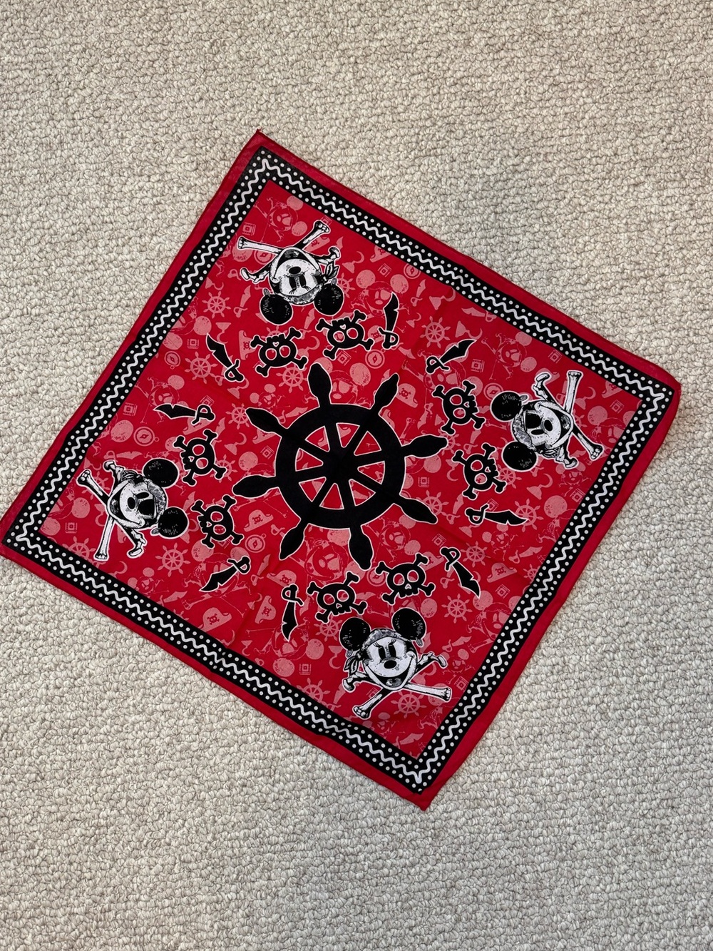 NWOT Disney Mickey Pirate Bandana